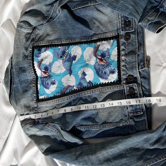 Levis XS Stitch Customized Distressed Jean Denim Jacket - Picture 4 of 17